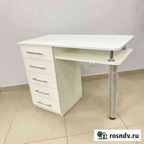 Маникюрный стол Люкс Киров