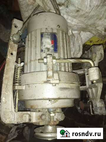 Электродвигатель бу для швейной машины Губкин - изображение 1