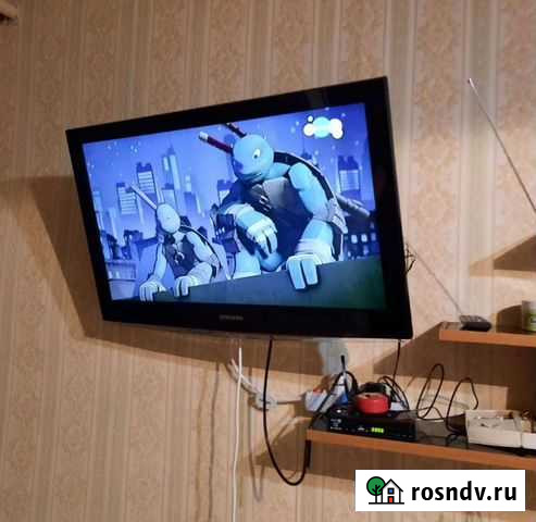 Бу телевизор samsung Новый Уренгой - изображение 1