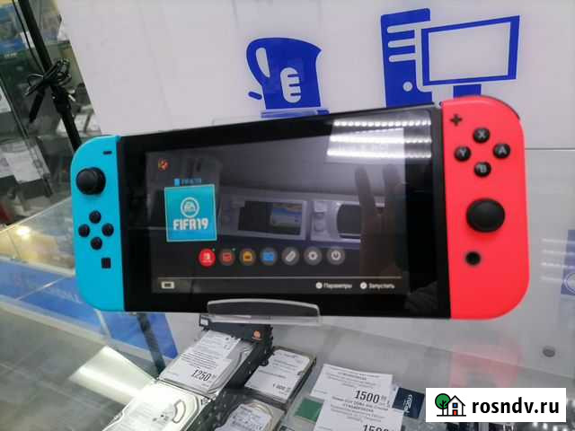 Игровая приставка Nintendo Switch /фн Нижний Тагил - изображение 1
