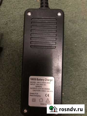 Продаю зарядное устройство Кирово-Чепецк - изображение 1