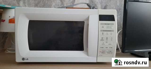 Микроволновая печь бу LG на запчасти Омск - изображение 1