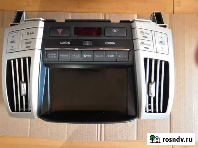 Штатный монитор Toyota Harrier в Чите Чита - изображение 1