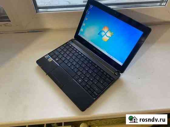 Нетбук Acer 10.1 четырехядерный, заряд держит Бийск