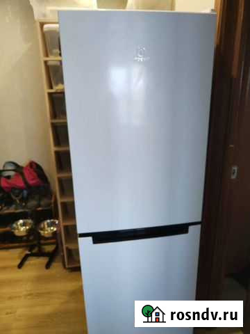 Холодильник бу Елизово - изображение 1