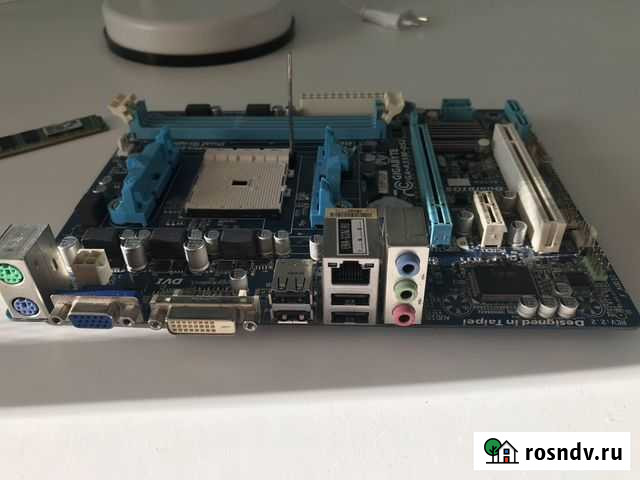 Материнская плата Gigabite GA-A75M-D2H-2500 Знаменск - изображение 1