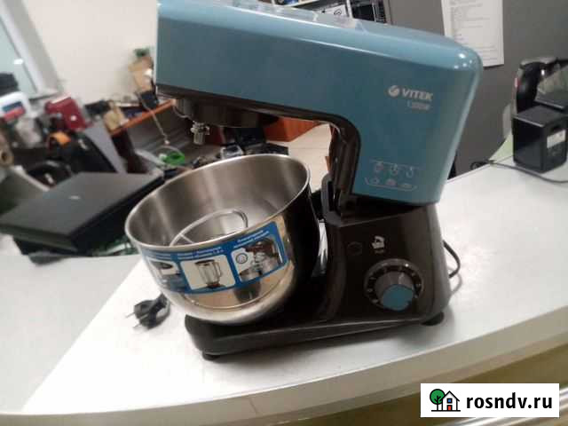 Кухонный комбайн vitek vt 1439 Всеволожск - изображение 1