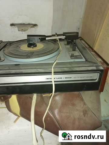 Проигрыватель винила Боровичи - изображение 1