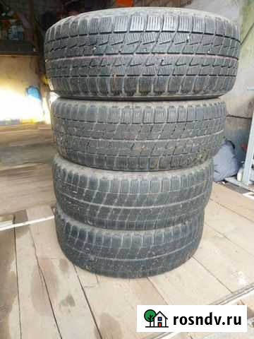 Bridgestone 215/60 R17 96 4шт Чита - изображение 1