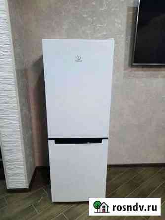 Холодильник 1 год Iindesit 1.80/60 доставка Армавир