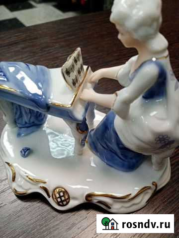 Статуэтка rococo Италия. фарфор Реутов - изображение 1