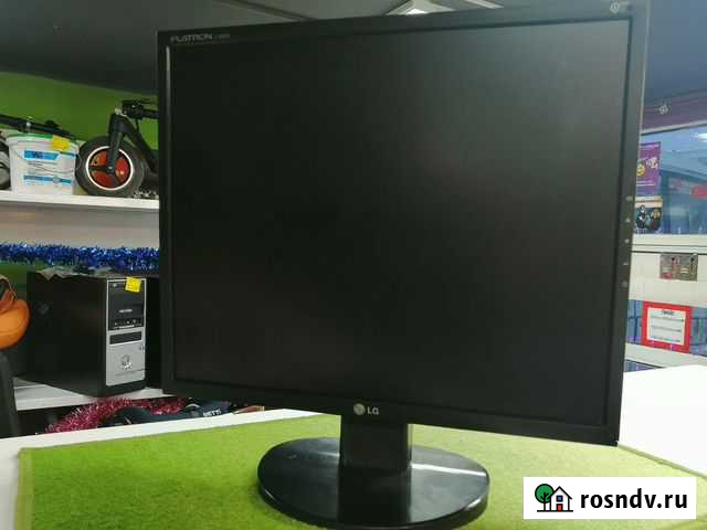 Монитор для компьютера LG flatron L1933S-B Кемерово - изображение 1