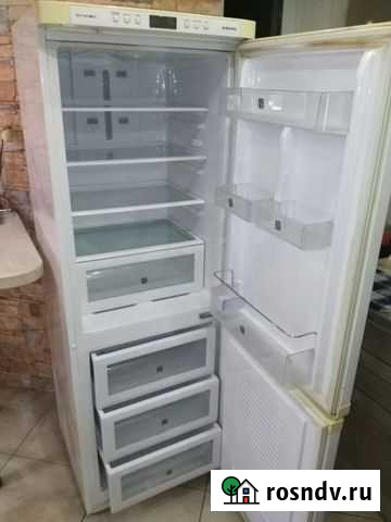 Холодильник samsung no frost Черняховск - изображение 1