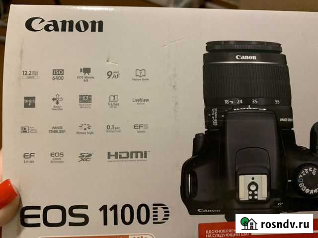 Зеркальный фотоаппарат Canon eos 1100D Магадан - изображение 1