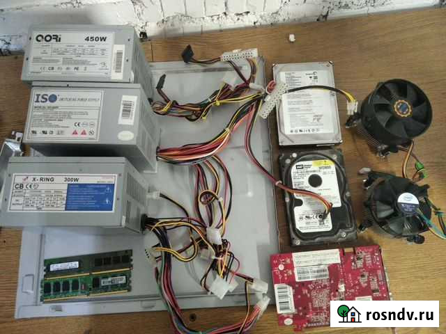 Комплектующие: блок питания, видеокарта, 2 плаш Вологда - изображение 1