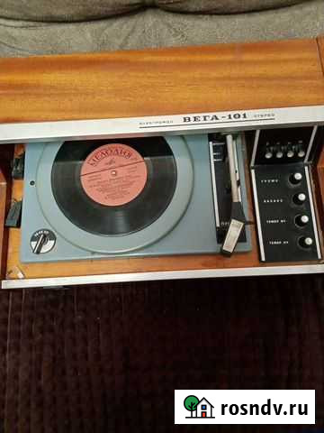 Проигрыватель Вега -101 СССР Старый Оскол - изображение 1