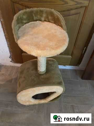 Домик для кошки с когтеточкой Краснооктябрьский - изображение 1