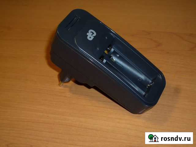 Зарядное устройство GP для аа, ааа аккумуляторов Ростов-на-Дону - изображение 1