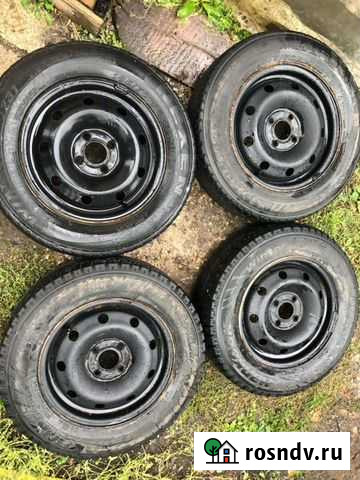 Колеса оригинал r14 4*100 и ваз Липецк - изображение 1