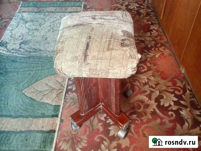 Табуретка на колесиках Севастополь - изображение 1