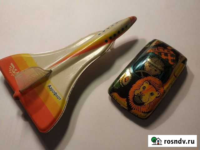 Машинка и самолёт СССР Нижний Новгород - изображение 1