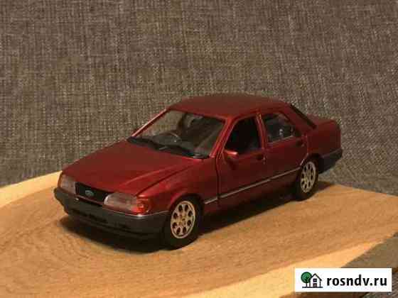 Ford Sierra седан 1:24 Schabak терракот Великий Новгород