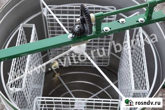 Медогонка на 4 рамки с электроприводом Зеленогорский - изображение 1