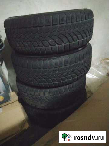 Диски Hyundai Trajet с зимними шинами 215/65R15 Краснодар - изображение 1