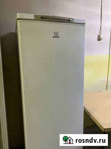 Морозильная камера indesit Бийск - изображение 1