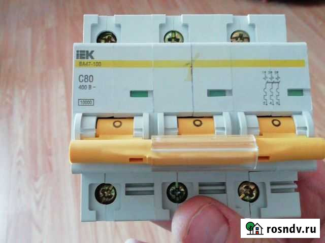 Автоматический выключатель Сыктывкар - изображение 1
