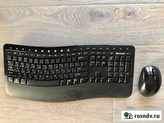 Беспроводная клавиатура и мышь б/у Мысхако - изображение 1