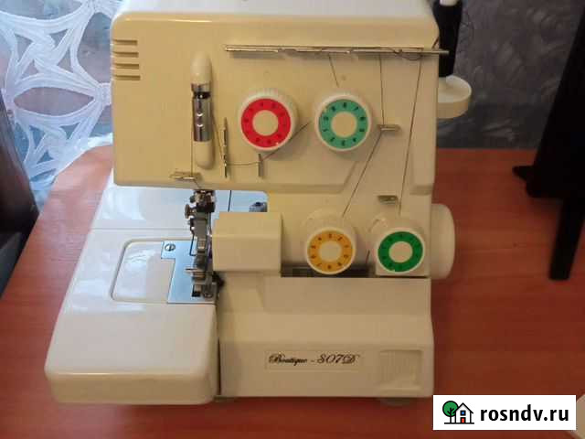 Оверлок для швейной машины Boutique s 07d Старый Оскол - изображение 1
