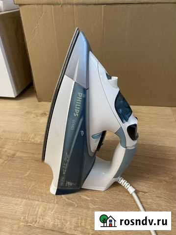 Утюг Philips и гладильная доска Сургут - изображение 1