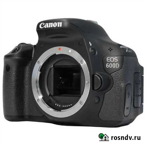 Зеркальный фотоаппарат canon 600d kit 50 Барнаул - изображение 1