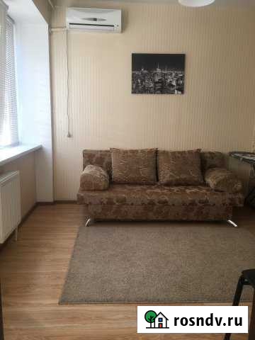 1-комнатная квартира, 46 м², 3/10 эт. в аренду посуточно в Яблоновском Яблоновский - изображение 1