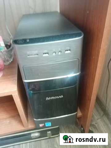 Компьютер с монитором со столом, бу Люберцы - изображение 1