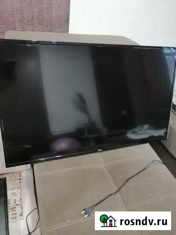 Продам телевизор смарт ввк 112 диагональ И TCL 112 Абакан - изображение 1