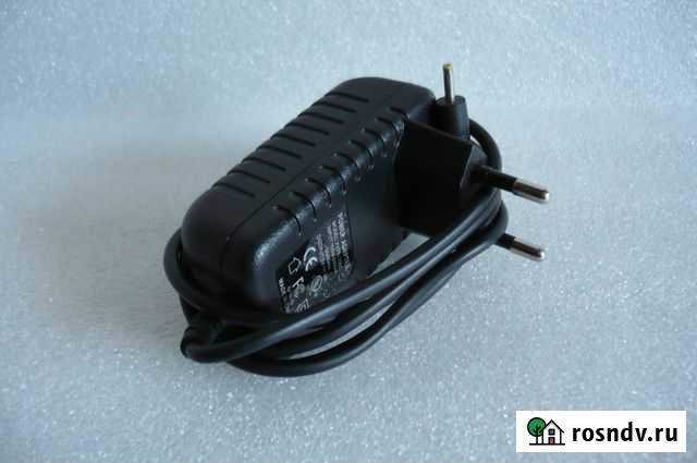 Адаптер зарядка для планшета 5 В/ 2 А штекер 2,5мм Самара - изображение 1