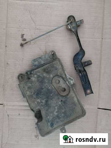Кронштейн аккумулятора mazda 323 BJ Фурманов - изображение 1