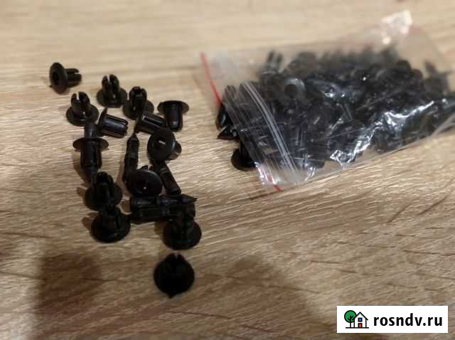 Заклепки, пукли, зажимы 6мм пластиковые для мотоци Дзержинск - изображение 1