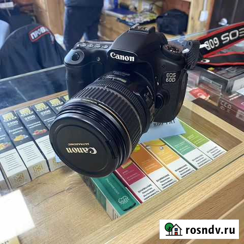 Зеркальный фотоаппарат Canon 60d Благовещенск - изображение 1