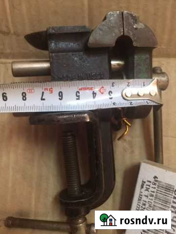 Тиски слесарные СССР Вятские Поляны - изображение 1