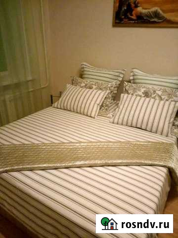 2-комнатная квартира, 61 м², 3/4 эт. в аренду посуточно в Тольятти Тольятти - изображение 1