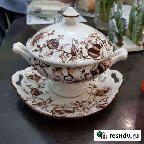 Фарфоровая супница порционная с крышкой Фрязино