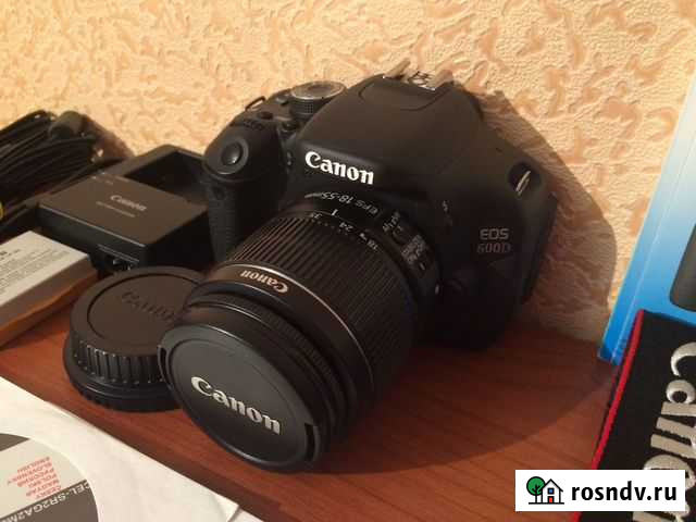 Профессиональный фотоаппарат Canon EOS 600D Пермь - изображение 1