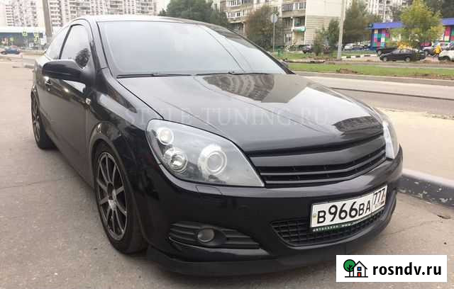 Решетка радиатора без значка Opel Astra H GTC JOM Москва - изображение 1