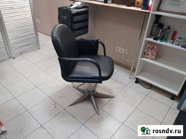 Парикмахерское кресло тележка, зеркало, ширма, куш Екатеринбург - изображение 1