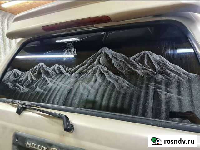 Гравировка на стекле автомобиля Елизово - изображение 1