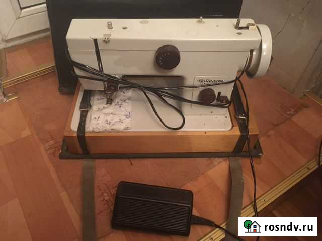 Швейная машина Чайка 134 Оренбург - изображение 1