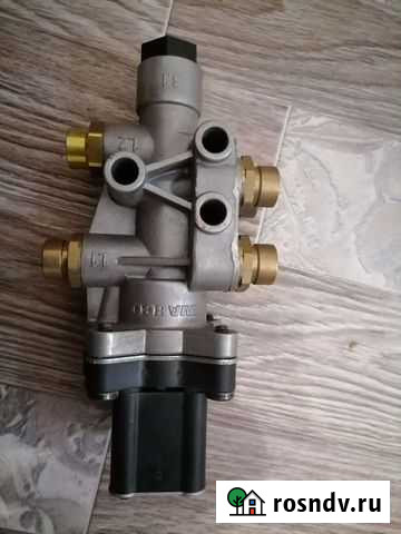 Кран подъема оси Линда - изображение 1